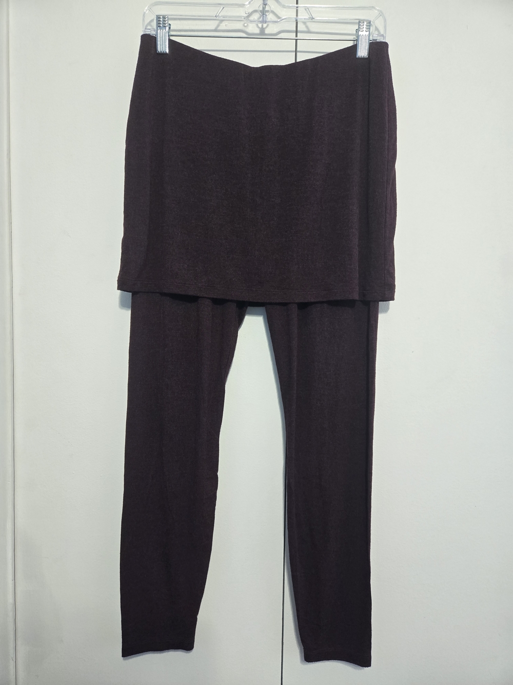 Cabi Skirted Leggings M Burgundy Ponte Pull-On Stretch Slim Fit Career Casual